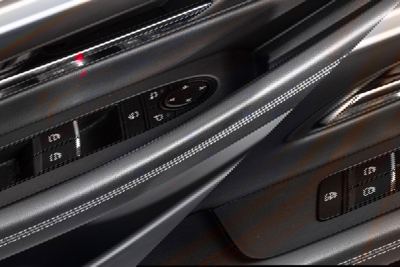 Mazda CX-60 2.5 e-SkyActiv PHEV Homura 360 CAMERA / STOELVERWARMING + KOELING / CARPLAY / ADAPTIVE CRUISE