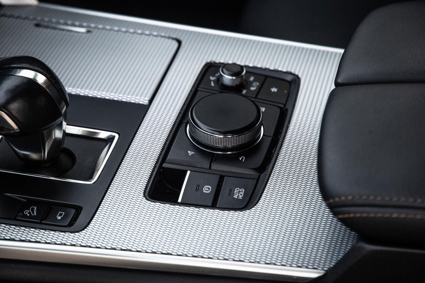 Mazda CX-60 2.5 e-SkyActiv PHEV Homura 360 CAMERA / STOELVERWARMING + KOELING / CARPLAY / ADAPTIVE CRUISE