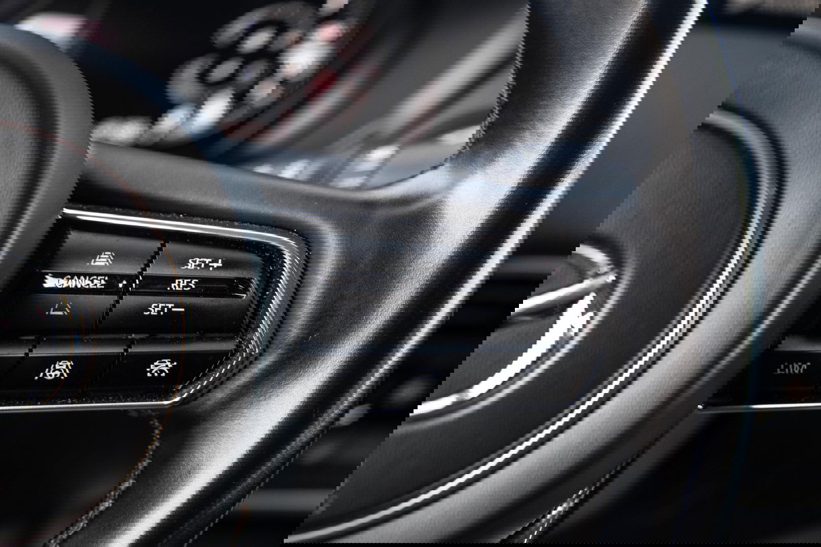 Mazda CX-60 2.5 e-SkyActiv PHEV Homura 360 CAMERA / STOELVERWARMING + KOELING / CARPLAY / ADAPTIVE CRUISE