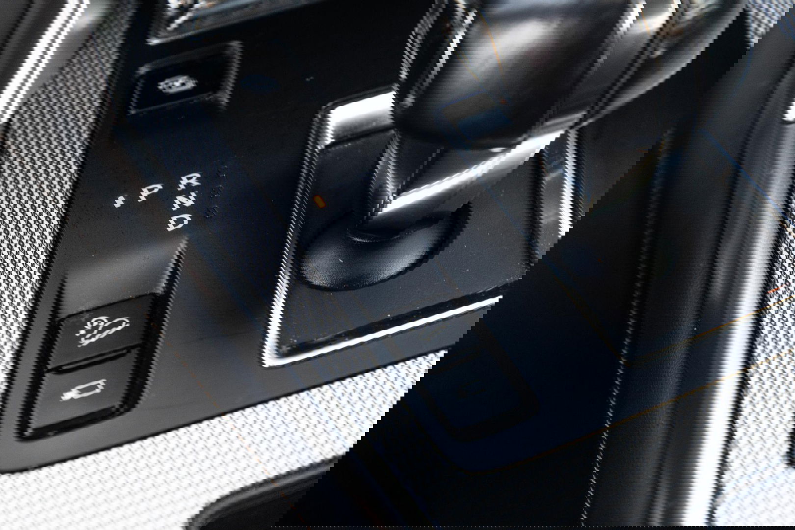 Mazda CX-60 2.5 e-SkyActiv PHEV Homura 360 CAMERA / STOELVERWARMING + KOELING / CARPLAY / ADAPTIVE CRUISE