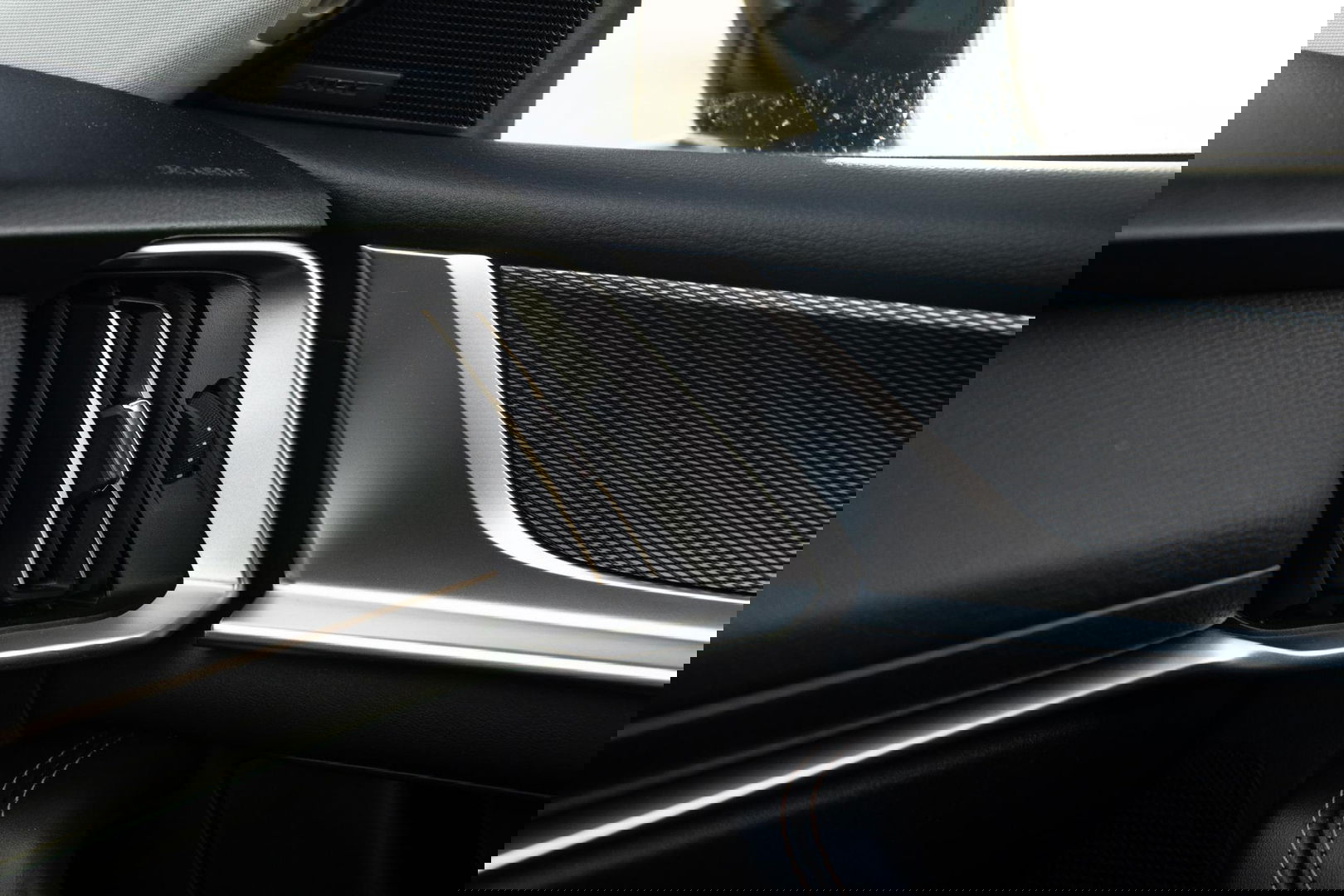 Mazda CX-60 2.5 e-SkyActiv PHEV Homura 360 CAMERA / STOELVERWARMING + KOELING / CARPLAY / ADAPTIVE CRUISE