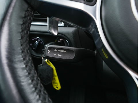 Porsche Macan 3.0 S Aut. *PANO | LEATHER | XENON | SPORT-CHRONO-PACK | MEMORY-PACK | BOSE-SOUND | AIR-SUSPENSION | HEATED-COMFORTSEATS | CAMERA | NAVI-FULLMAP | PRIVACY-GLASS | SHIFT-PADDLES | 21''ALU*