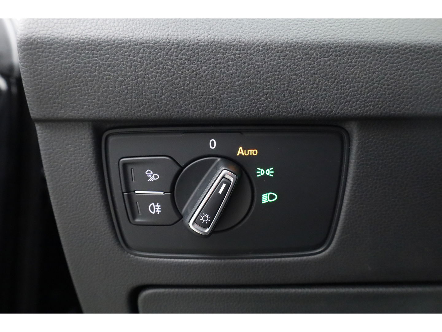 Volkswagen Arteon 1.4 TSI eHybrid R-Line Business | SOH 94.3% | Pano | Elek. Trekhaak | Memory | 360cam | Stoel- Stuurverw. | CarPlay