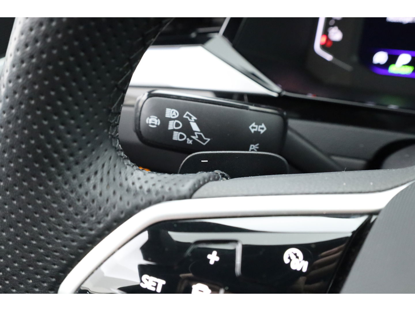 Volkswagen Arteon 1.4 TSI eHybrid R-Line Business | SOH 94.3% | Pano | Elek. Trekhaak | Memory | 360cam | Stoel- Stuurverw. | CarPlay