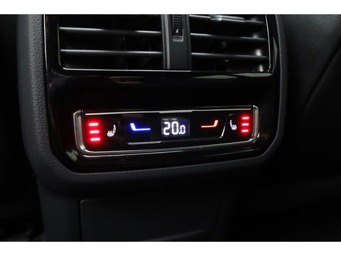 Volkswagen Arteon 1.4 TSI eHybrid R-Line Business | SOH 94.3% | Pano | Elek. Trekhaak | Memory | 360cam | Stoel- Stuurverw. | CarPlay