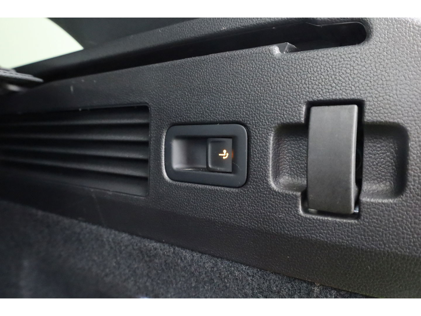 Volkswagen Arteon 1.4 TSI eHybrid R-Line Business | SOH 94.3% | Pano | Elek. Trekhaak | Memory | 360cam | Stoel- Stuurverw. | CarPlay