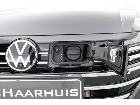Volkswagen Arteon 1.4 TSI eHybrid R-Line Business | SOH 94.3% | Pano | Elek. Trekhaak | Memory | 360cam | Stoel- Stuurverw. | CarPlay