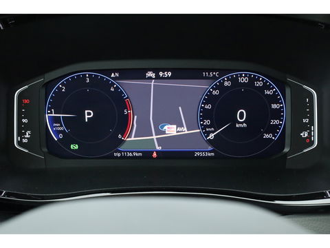 Volkswagen Transporter 2.0 TDI L2H1 32 DC Comfortline | Trekhaak | Adapt. Cruise | Camera | Apple CarPlay & Android auto | Leder | DAB