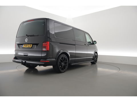 Volkswagen Transporter 2.0 TDI L2H1 32 DC Comfortline | Trekhaak | Adapt. Cruise | Camera | Apple CarPlay & Android auto | Leder | DAB