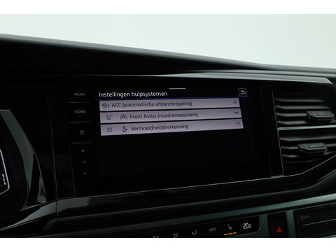 Volkswagen Transporter 2.0 TDI L2H1 32 DC Comfortline | Trekhaak | Adapt. Cruise | Camera | Apple CarPlay & Android auto | Leder | DAB