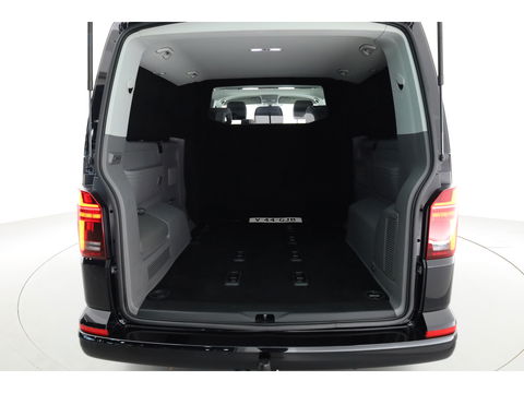 Volkswagen Transporter 2.0 TDI L2H1 32 DC Comfortline | Trekhaak | Adapt. Cruise | Camera | Apple CarPlay & Android auto | Leder | DAB
