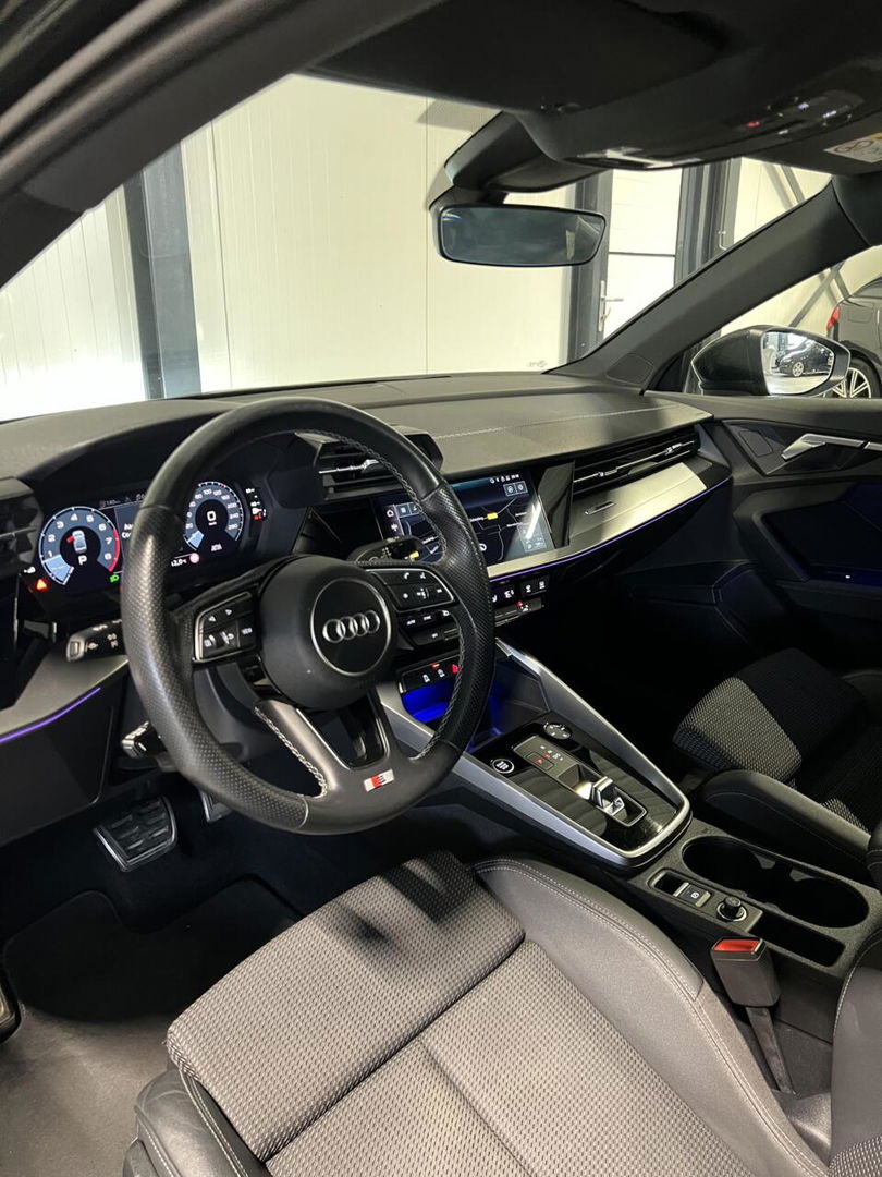 Audi A3 Limousine 35 TFSI edition one S-line Virtual Sfeer