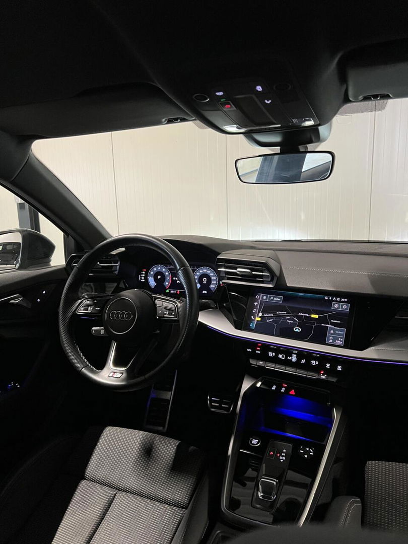 Audi A3 Limousine 35 TFSI edition one S-line Virtual Sfeer