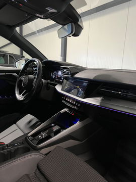 Audi A3 Limousine 35 TFSI edition one S-line Virtual Sfeer