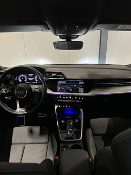 Audi A3 Limousine 35 TFSI edition one S-line Virtual Sfeer