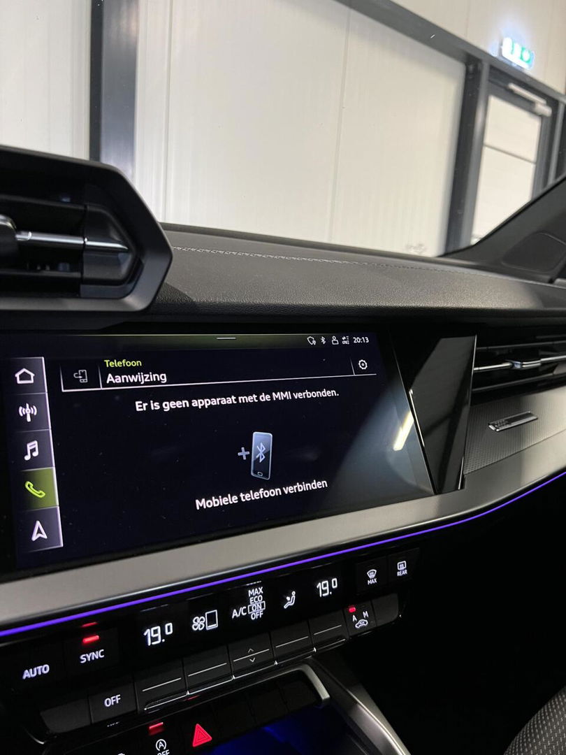 Audi A3 Limousine 35 TFSI edition one S-line Virtual Sfeer