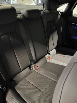 Audi A3 Limousine 35 TFSI edition one S-line Virtual Sfeer