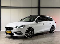 SEAT Leon - Seat Sportstourer 1.5 eTSI FR Pano Memory Trekhaak VOL! 1.5 eTSI FR