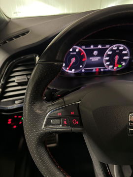 SEAT Ateca 1.5 TSI FR 150PK Pano Virtual Leer Trekhaak Sfeer