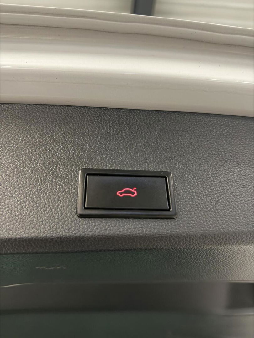 SEAT Ateca 1.5 TSI FR 150PK Pano Virtual Leer Trekhaak Sfeer