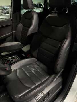 SEAT Ateca 1.5 TSI FR 150PK Pano Virtual Leer Trekhaak Sfeer