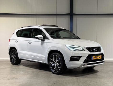 SEAT Ateca 1.5 TSI FR 150PK Pano Virtual Leer Trekhaak Sfeer