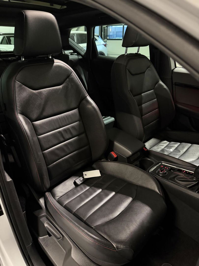 SEAT Ateca 1.5 TSI FR 150PK Pano Virtual Leer Trekhaak Sfeer