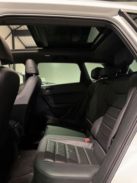 SEAT Ateca 1.5 TSI FR 150PK Pano Virtual Leer Trekhaak Sfeer