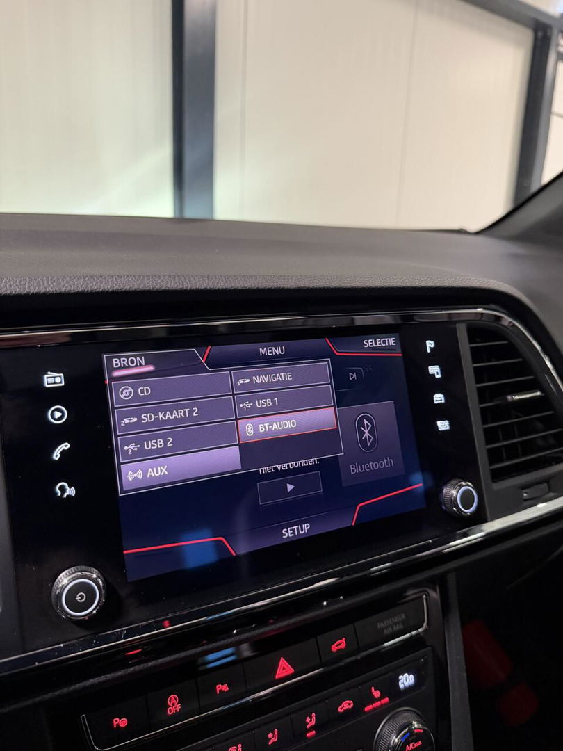 SEAT Ateca 1.5 TSI FR 150PK Pano Virtual Leer Trekhaak Sfeer