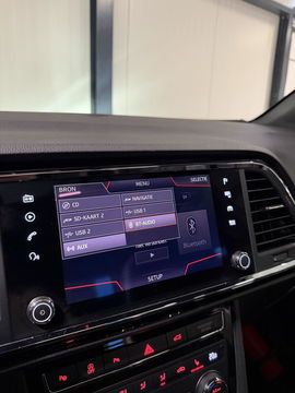 SEAT Ateca 1.5 TSI FR 150PK Pano Virtual Leer Trekhaak Sfeer