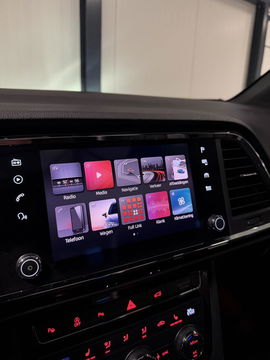 SEAT Ateca 1.5 TSI FR 150PK Pano Virtual Leer Trekhaak Sfeer