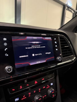 SEAT Ateca 1.5 TSI FR 150PK Pano Virtual Leer Trekhaak Sfeer