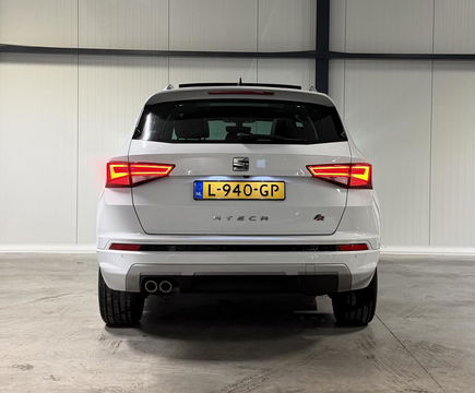 SEAT Ateca 1.5 TSI FR 150PK Pano Virtual Leer Trekhaak Sfeer