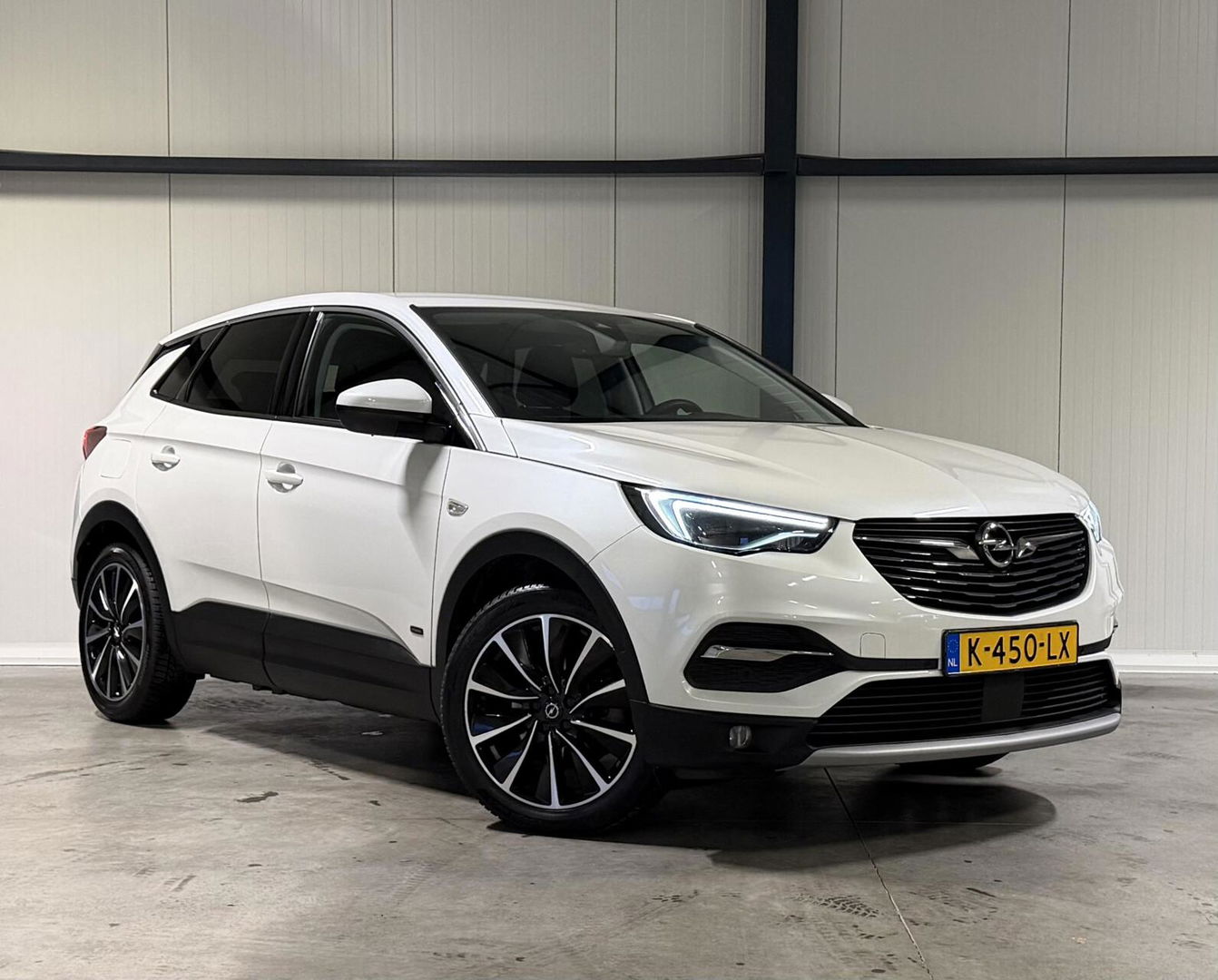 Opel Grandland X 1.6 Turbo Hybrid Elegance Carplay Camera