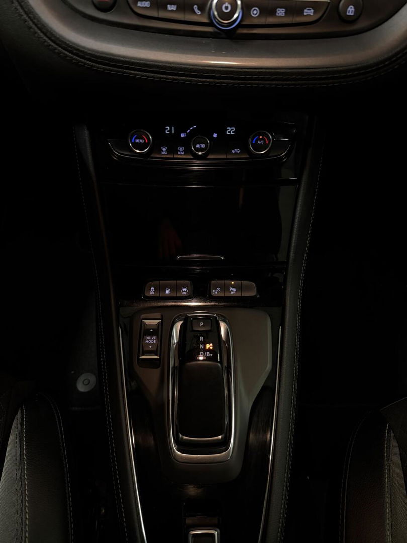 Opel Grandland X 1.6 Turbo Hybrid Elegance Carplay Camera