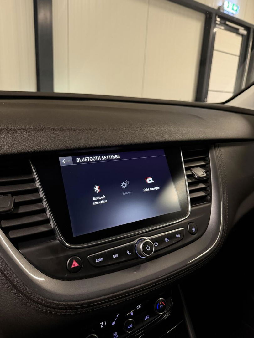 Opel Grandland X 1.6 Turbo Hybrid Elegance Carplay Camera