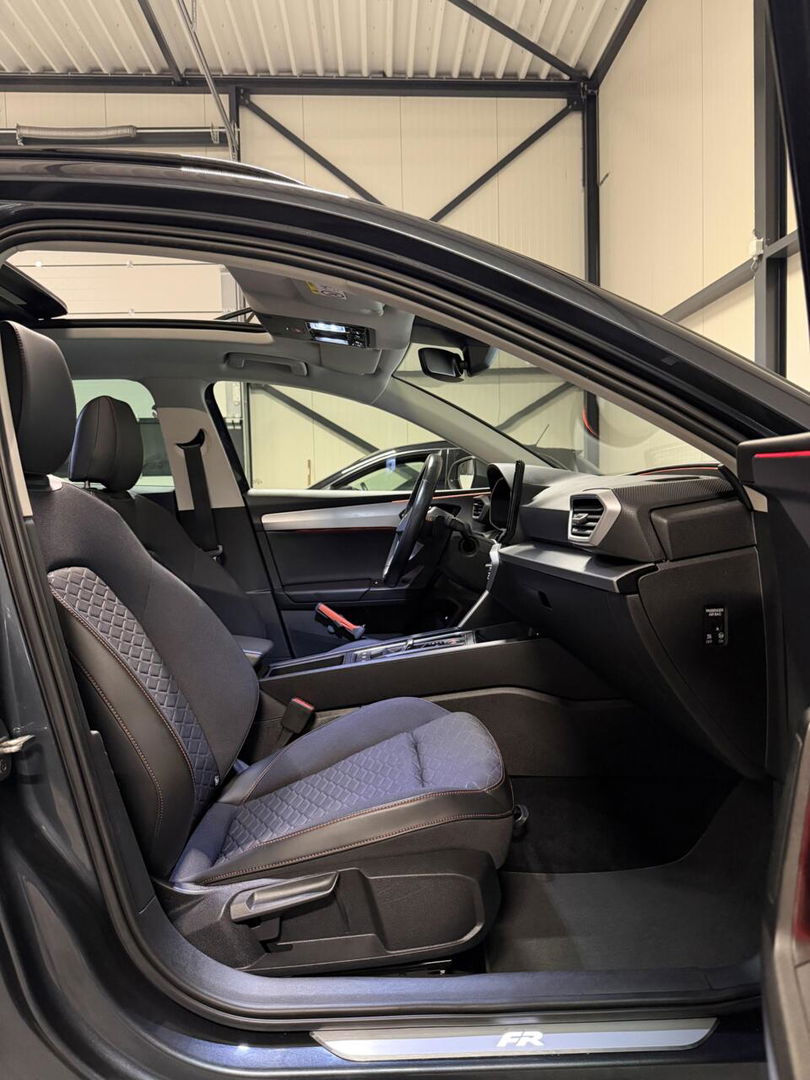 SEAT Leon Sportstourer Seat Leon 1.4 TSI FR eHybrid PHEV Pano Virtual Trekhaak