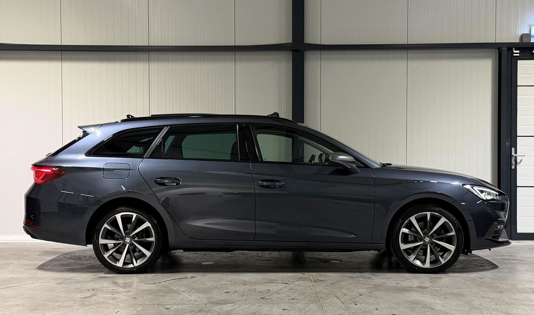 SEAT Leon Sportstourer Seat Leon 1.4 TSI FR eHybrid PHEV Pano Virtual Trekhaak