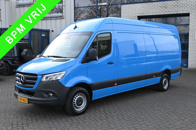 Mercedes-Benz Sprinter - 319 CDI L3H2 LED, Geveerde stoel, Navigatie met camera