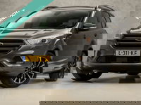Ford Kuga - 1.5 EcoBoost ST Line 150Pk (PANORAMADAK, APPLE CARPLAY, GROOT NAVI, LEDER/ALCANTARA, STUUR/STOELVERWARMING, SPORTSTOELEN, TREKHAAK, KEYLESS, NIEUWSTAAT)
