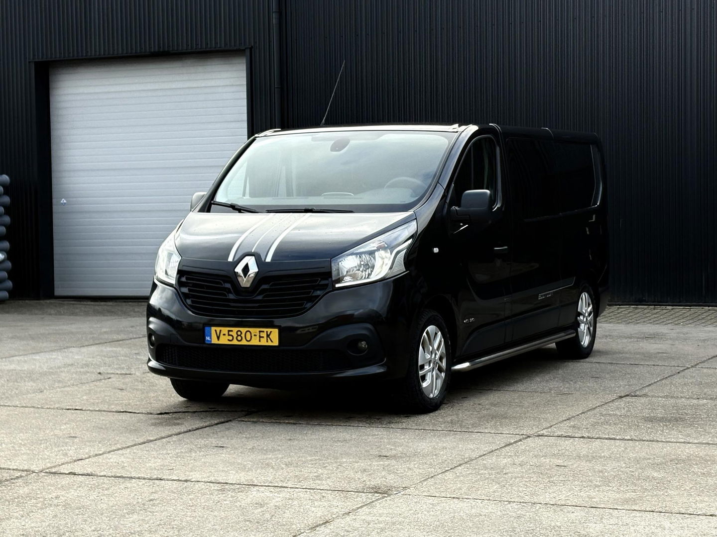 Renault Trafic 1.6 dCi 120pk Edition T29 L2H1 DC | Marge | 6-persoons | Dubbel cabine | Navigatie |