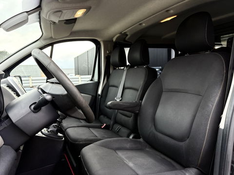 Renault Trafic 1.6 dCi 120pk Edition T29 L2H1 DC | Marge | 6-persoons | Dubbel cabine | Navigatie |