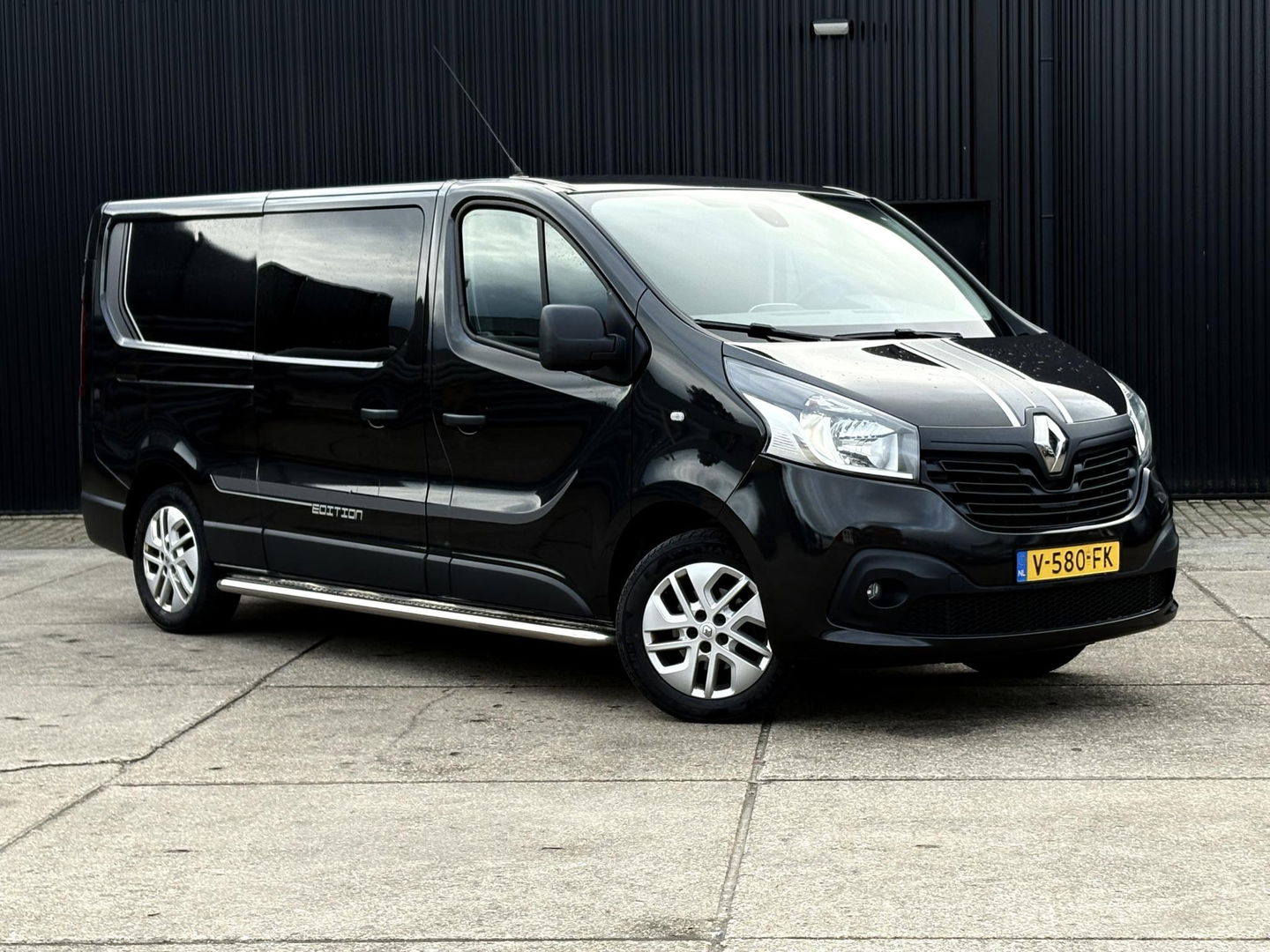 Renault Trafic 1.6 dCi 120pk Edition T29 L2H1 DC | Marge | 6-persoons | Dubbel cabine | Navigatie |
