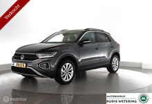 Volkswagen T-Roc - 1.5 TSI 150pk Automaat Business led|nav|cam|dab|tel|ecc|acc|lmv17