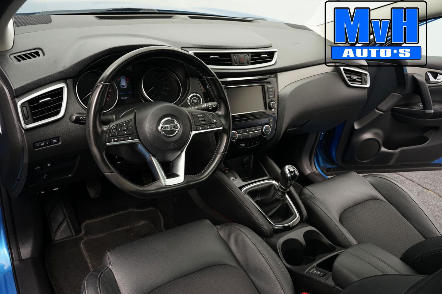 Nissan QASHQAI 1.3 DIG-T Tekna|PANO|TREKH|CAMERA|LED|LUXE!