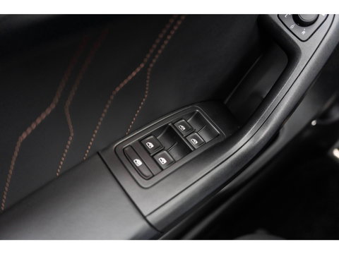 CUPRA Ateca 2.0 TSI 4DRIVE LIMITED PANO AKRA BREMBO BEATS