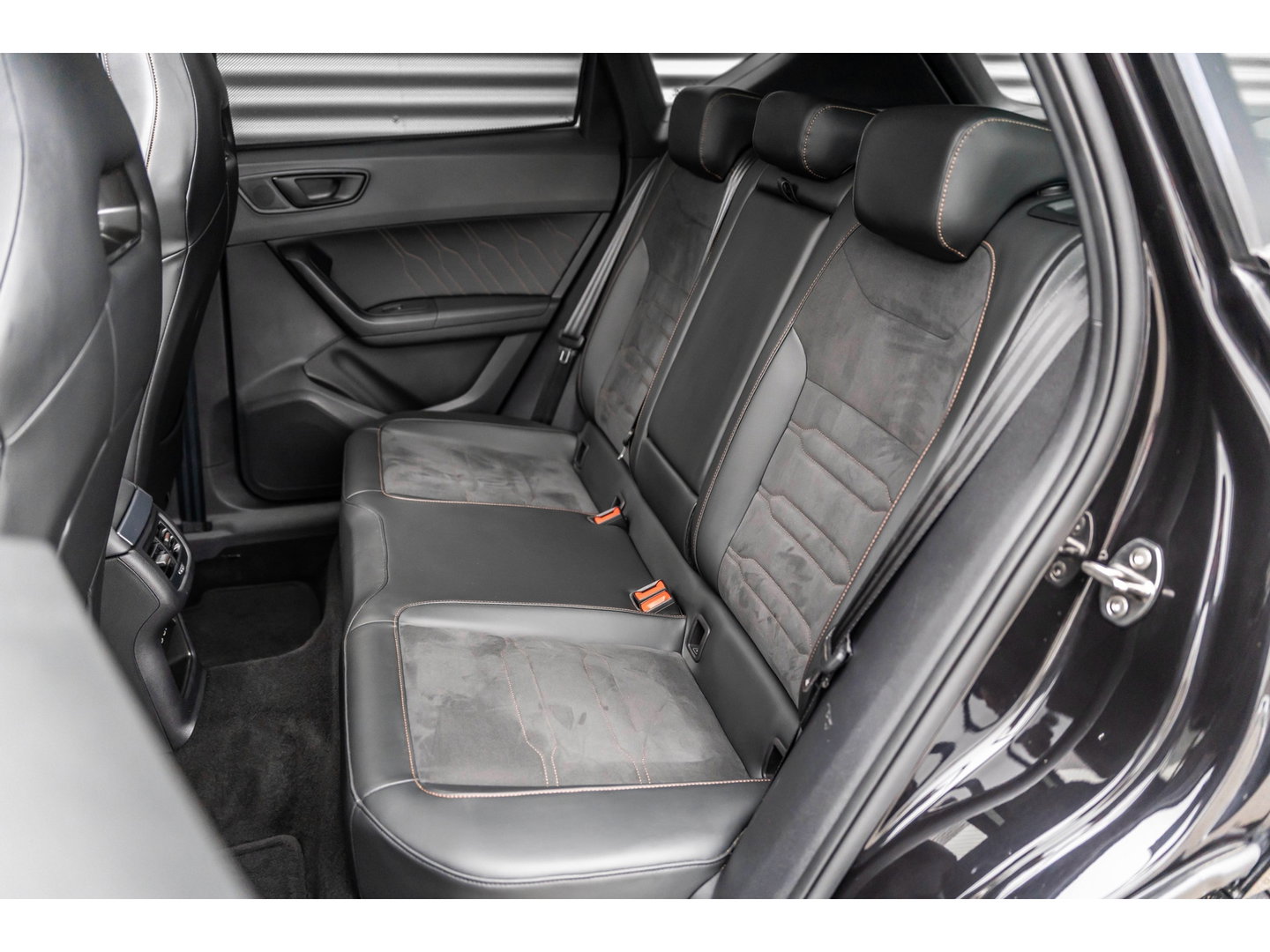 CUPRA Ateca 2.0 TSI 4DRIVE LIMITED PANO AKRA BREMBO BEATS