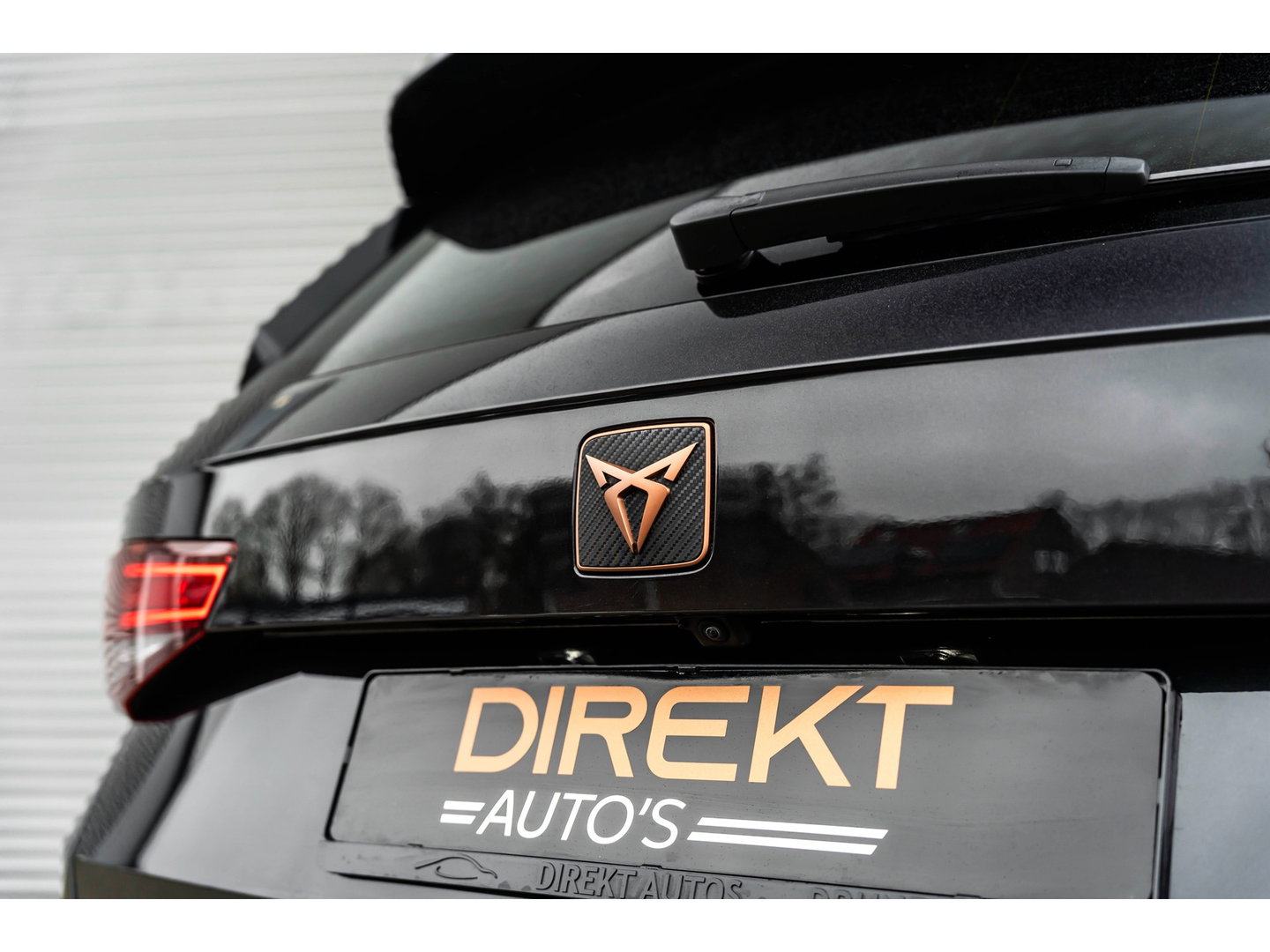 CUPRA Ateca 2.0 TSI 4DRIVE LIMITED PANO AKRA BREMBO BEATS