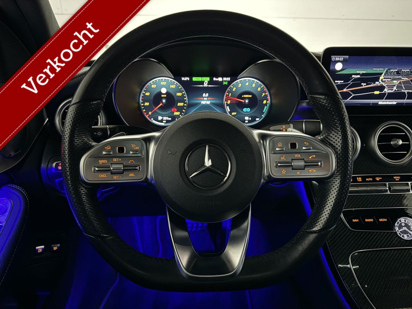 Mercedes-Benz C-Klasse 300e 4MATIC AMG Pano Burmester 360° Luchtvering