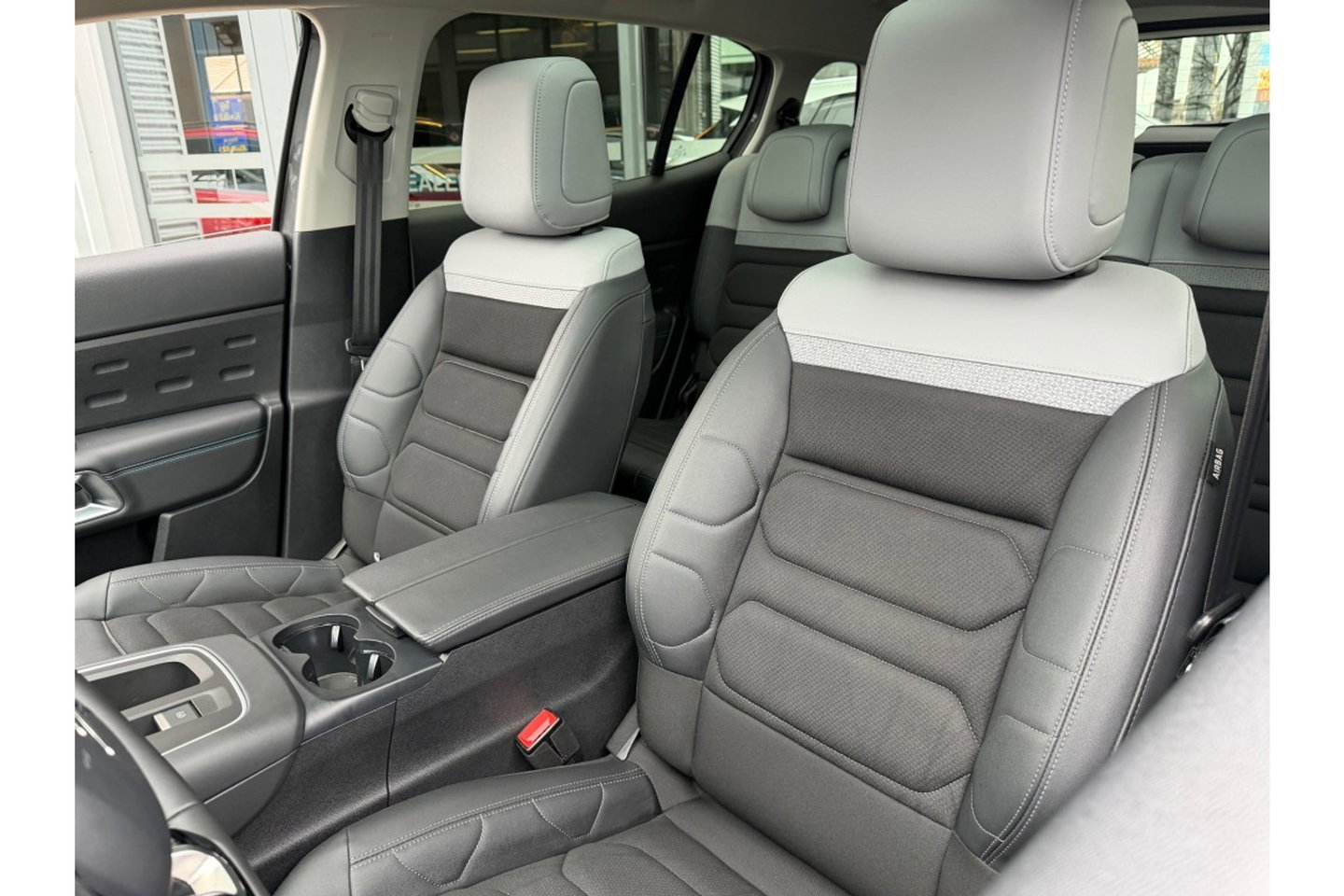 Citroën C5 Aircross 1.6 PHEV 225 MAX AUTOMAAT PANORAMA NAVI PDC-CAMERA.